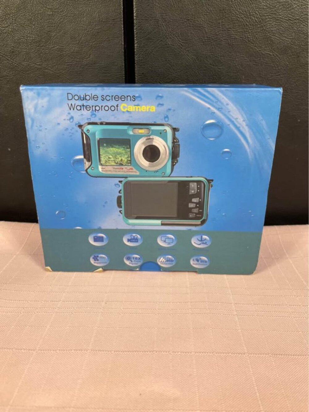 Digital Waterproof Camera - Picture 8 of 10